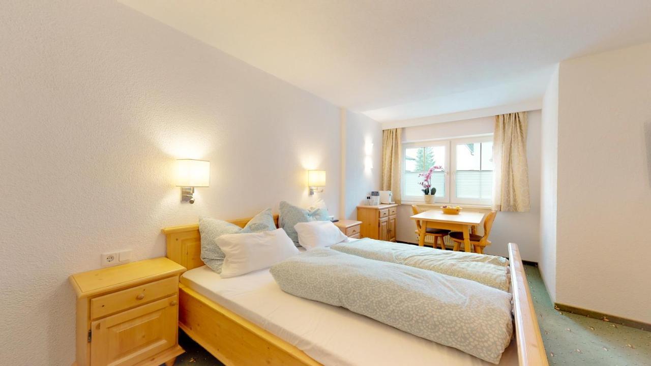 Zimmer Enzian Längenfeld Buitenkant foto